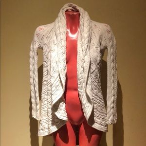 Cabi sweater top shirt knit